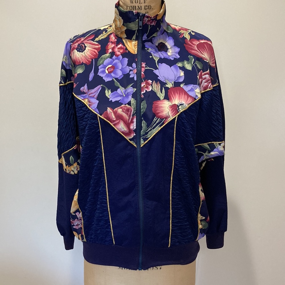Vintage Wind Breaker by Silver Threads - Picture 4 of 10